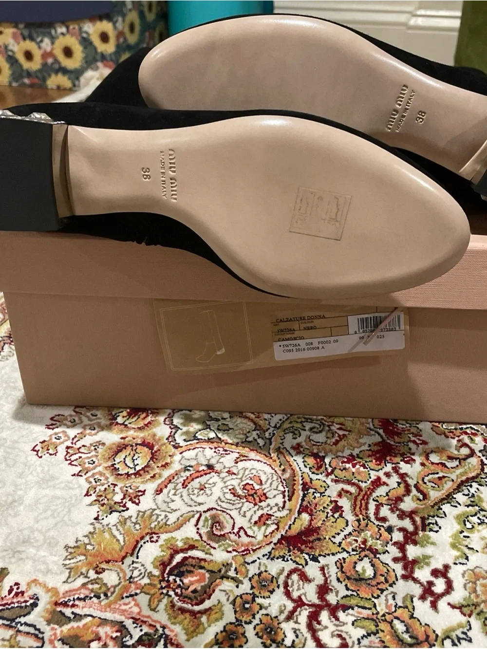 Miu Miu luxurious black
